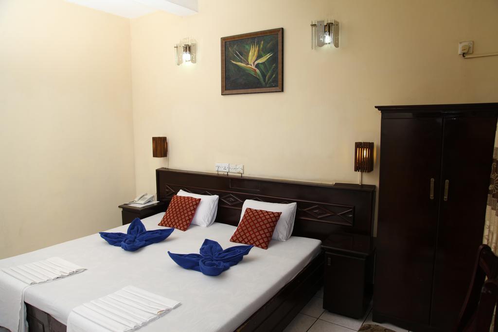 Brighten Hotel Kolombo Zewnętrze zdjęcie